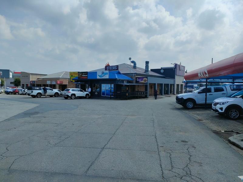 To Let commercial Property for Rent in Baillie Park North West